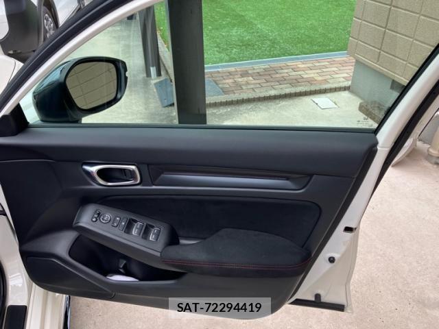 Honda CIVIC 2024-02 7216151-13