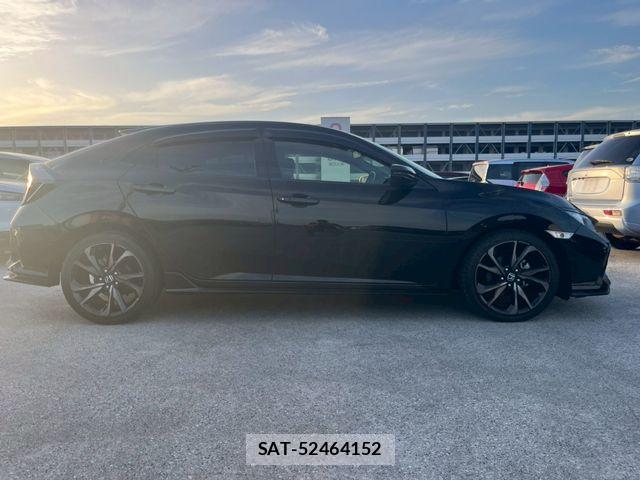 Honda CIVIC 2019-06 7216133-7