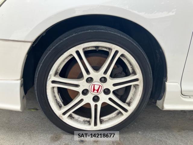 Honda CIVIC 2002-04 7216126-9
