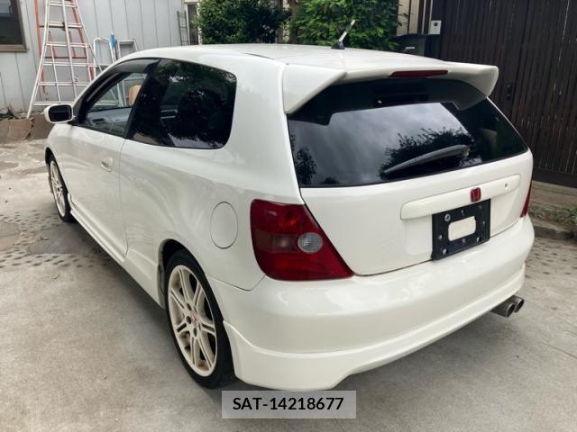 Honda CIVIC 2002-04 7216126-4