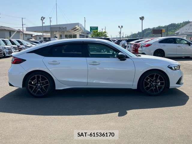 Honda CIVIC 2022-12 7216139-17