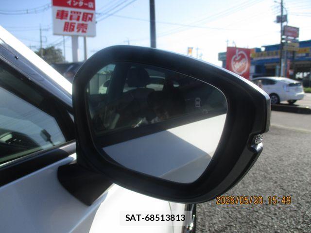 Honda CIVIC 2021-11 7216137-12