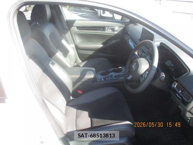 Honda CIVIC 2021-11 7216137-13