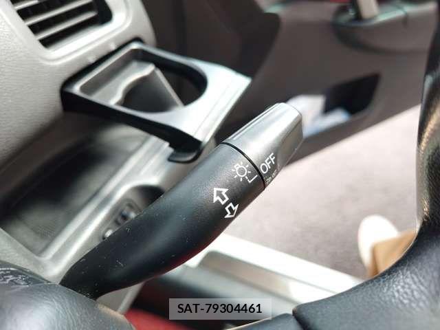 Honda CIVIC 2002-03 7216123-9
