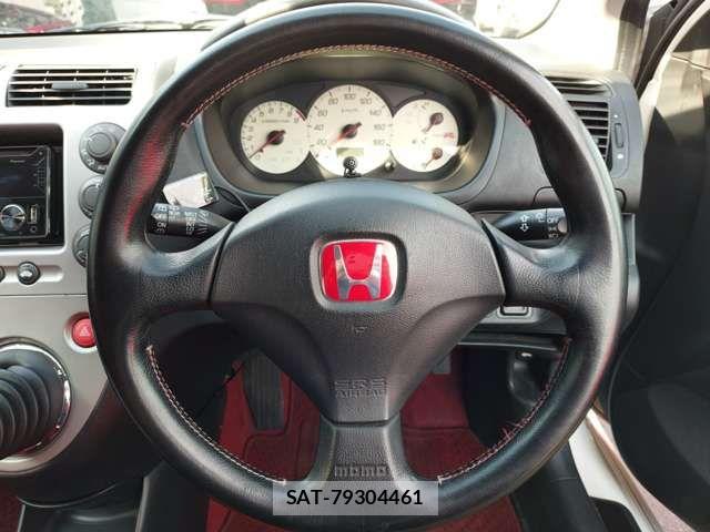 Honda CIVIC 2002-03 7216123-11