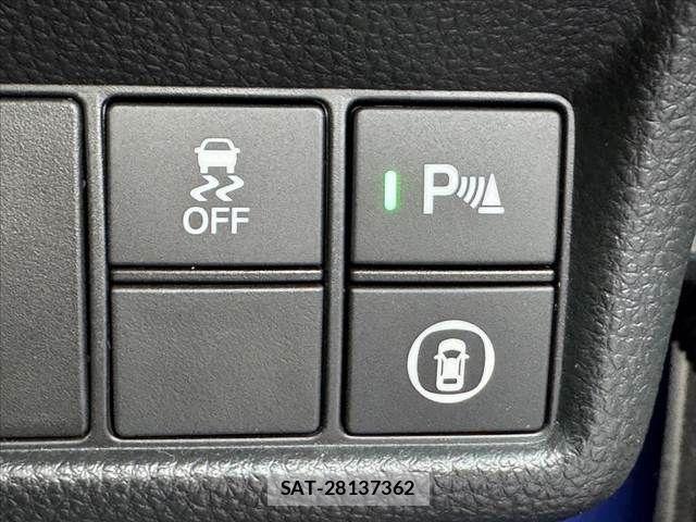 Honda CIVIC 2022-10 7216140-29