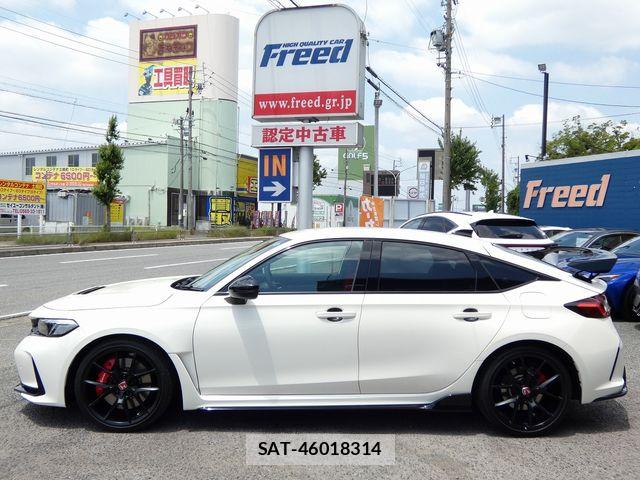 Honda CIVIC 2025-02 7216162-10