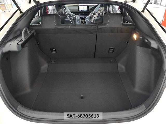 Honda CIVIC 2026-04 7216163-18
