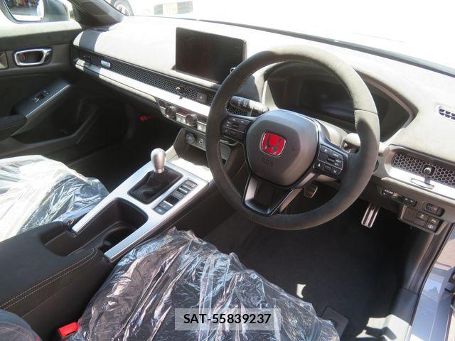 Honda CIVIC 2026-03 7216166-15