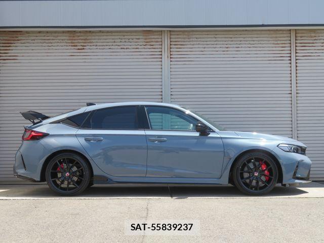 Honda CIVIC 2026-03 7216166-6