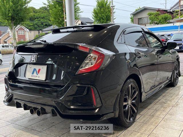 Honda CIVIC 2021-03 7250165-16