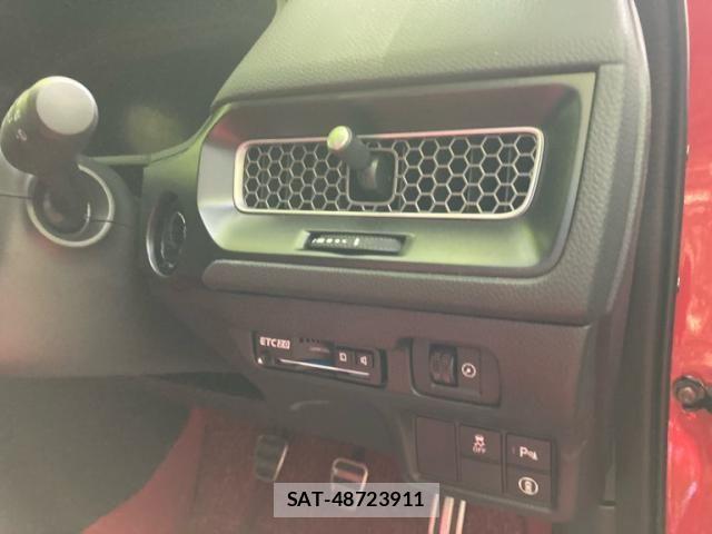 Honda CIVIC 2025-01 7250164-15