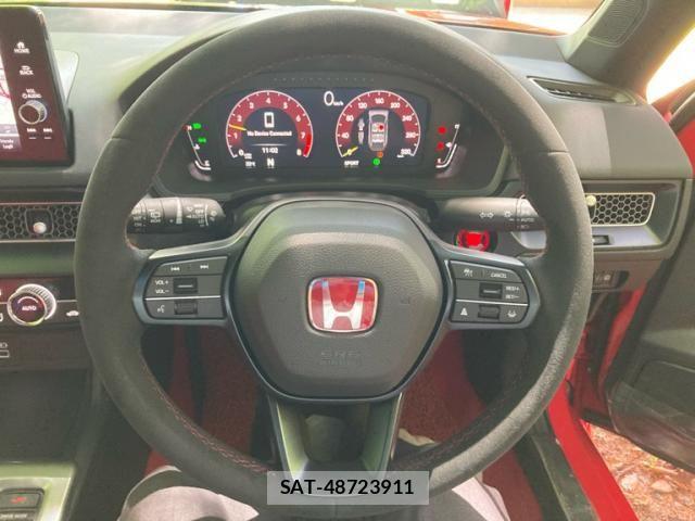 Honda CIVIC 2025-01 7250164-17
