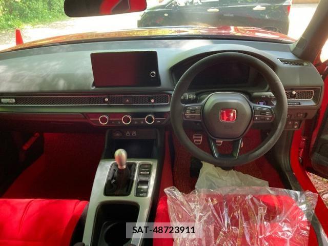 Honda CIVIC 2025-01 7250164-23