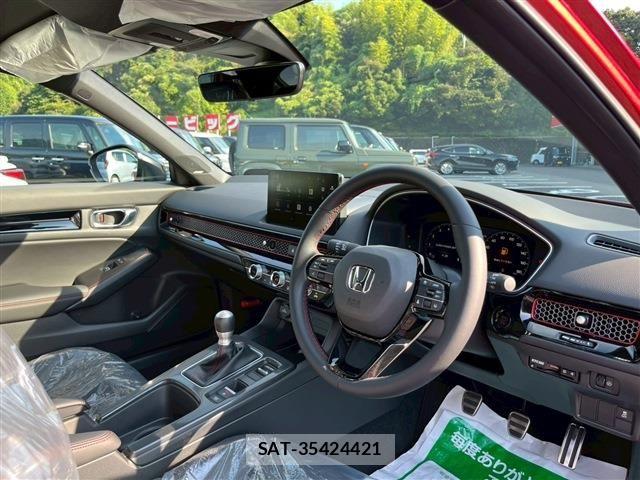 Honda CIVIC 2025-10 7271699-22