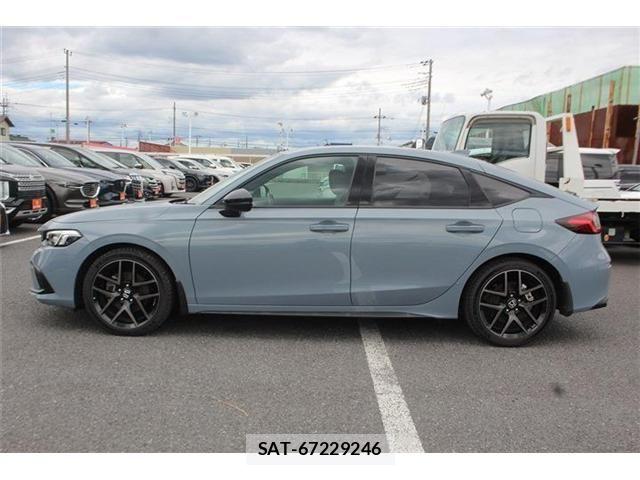 Honda CIVIC 2022-08 7271695-10