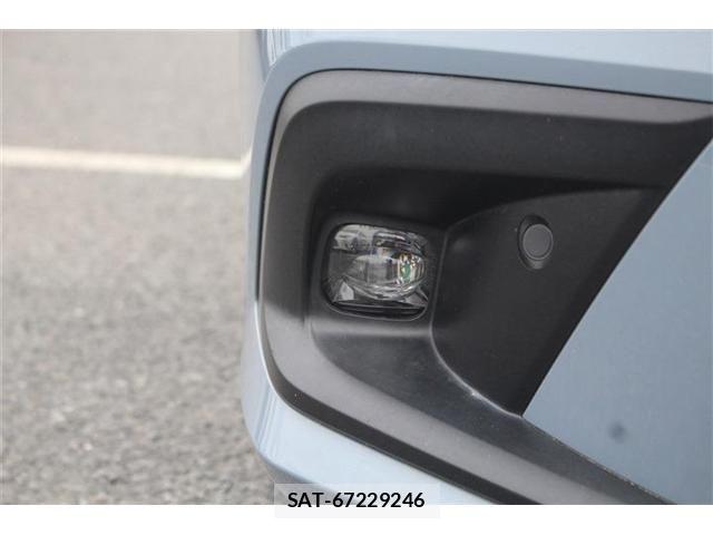 Honda CIVIC 2022-08 7271695-23