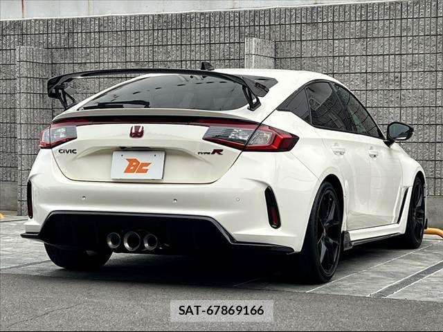 Honda CIVIC 2025-04 7271691-14