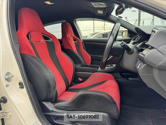 Honda CIVIC 2019-09 7326236-15