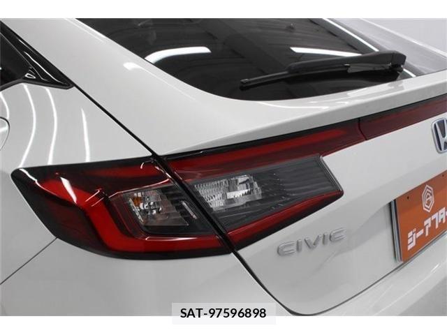 Honda CIVIC 2022-10 7326239-17