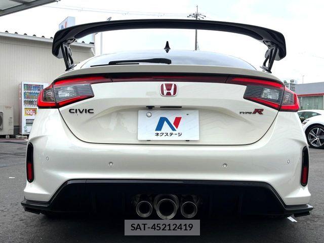 Honda CIVIC 2025-03 7326232-15