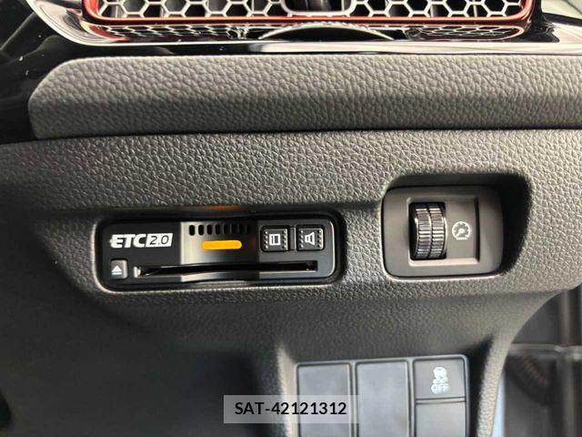 Honda CIVIC 2025-11 7326234-23