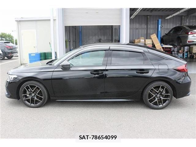 Honda CIVIC 2022-07 7357168-29