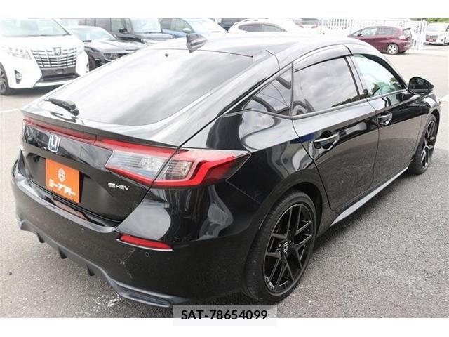 Honda CIVIC 2022-07 7357168-6