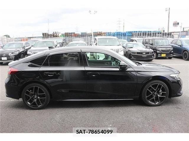 Honda CIVIC 2022-07 7357168-8