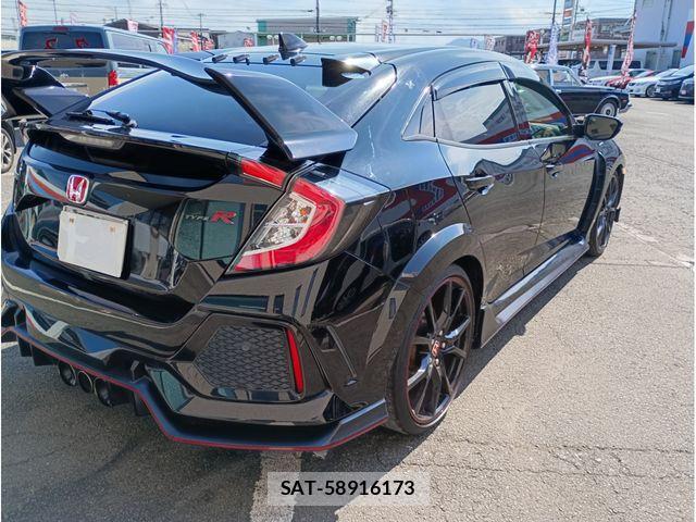 Honda CIVIC 2017-12 7357171-6
