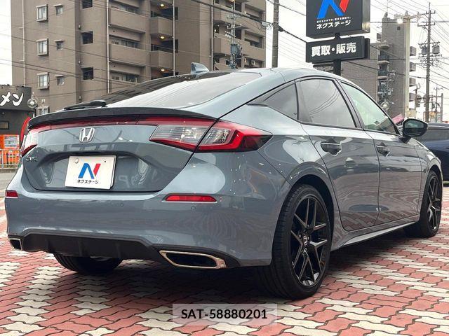 Honda CIVIC 2024-06 7357169-16