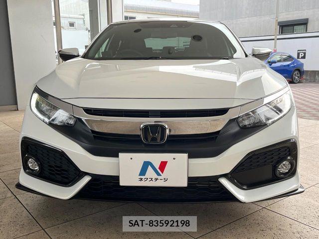 Honda CIVIC 2018-11 7391626-9