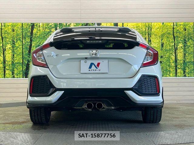 Honda CIVIC 2019-06 7391630-14