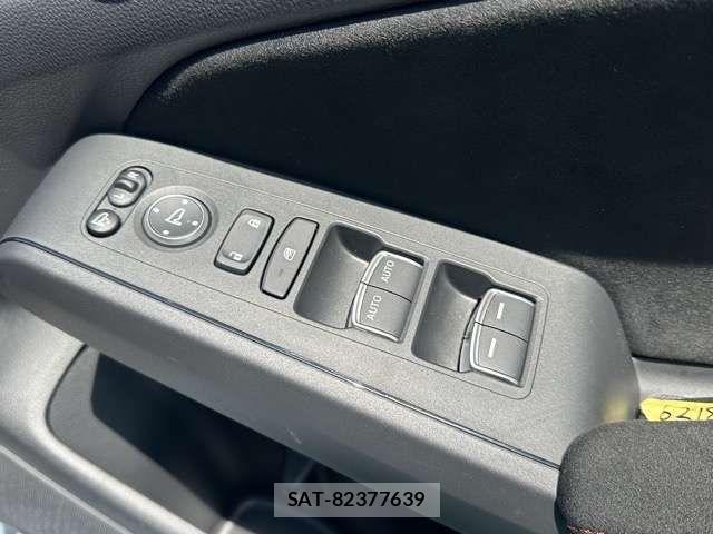 Honda CIVIC 2026-01 7453478-12