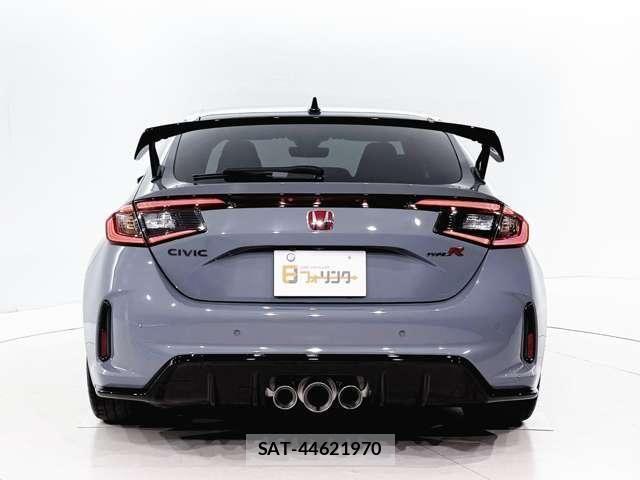 Honda CIVIC 2025-10 7453469-11