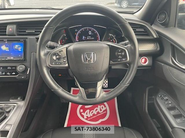 Honda CIVIC 2019-08 7453490-10
