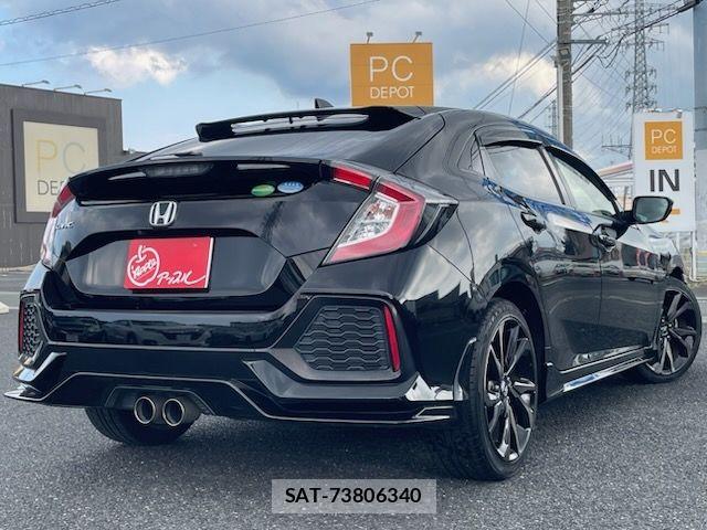 Honda CIVIC 2019-08 7453490-4