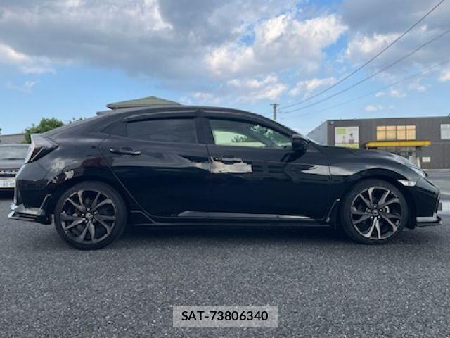 Honda CIVIC 2019-08 7453490-7