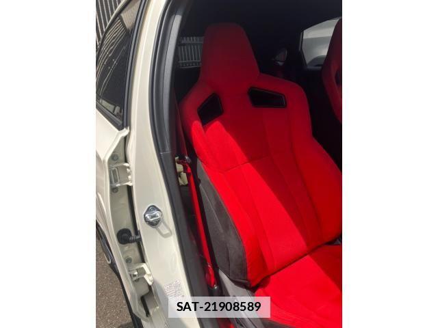 Honda CIVIC 2024-09 7453481-11