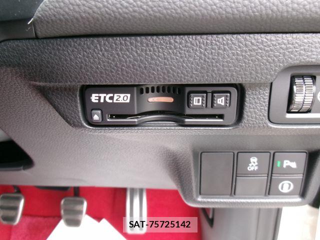Honda CIVIC 2022-09 7453477-12
