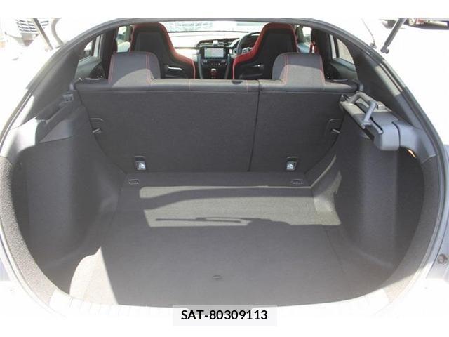 Honda CIVIC 2020-10 7508360-26