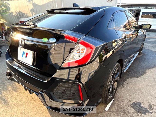 Honda CIVIC 2019-04 7499914-16