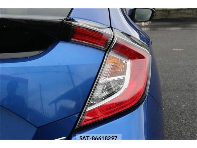 Honda CIVIC 2018-01 7499915-12