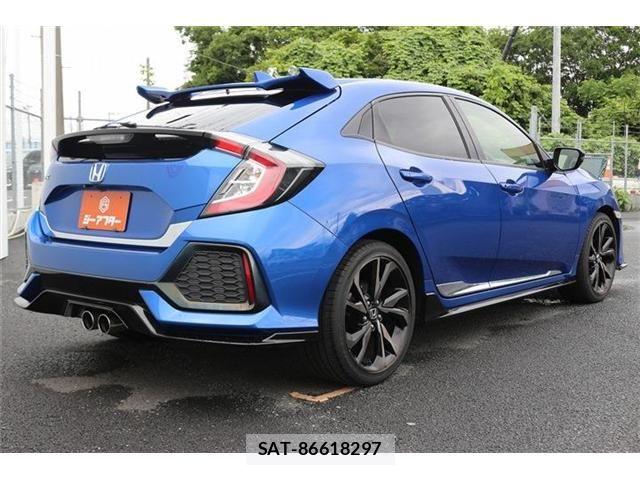 Honda CIVIC 2018-01 7499915-21