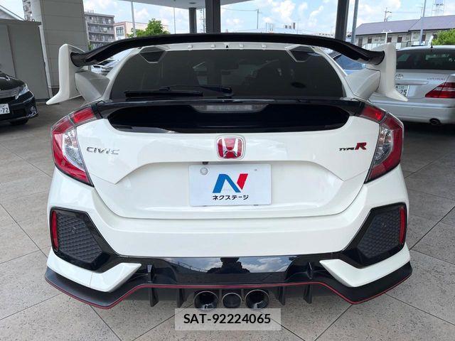 Honda CIVIC 2018-12 7508359-16