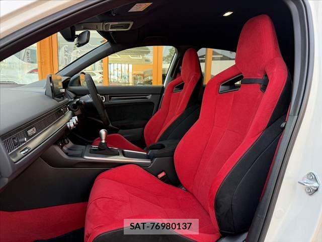 Honda CIVIC 2023-12 7508352-16