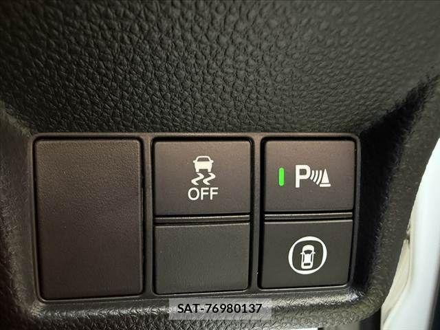 Honda CIVIC 2023-12 7508352-22