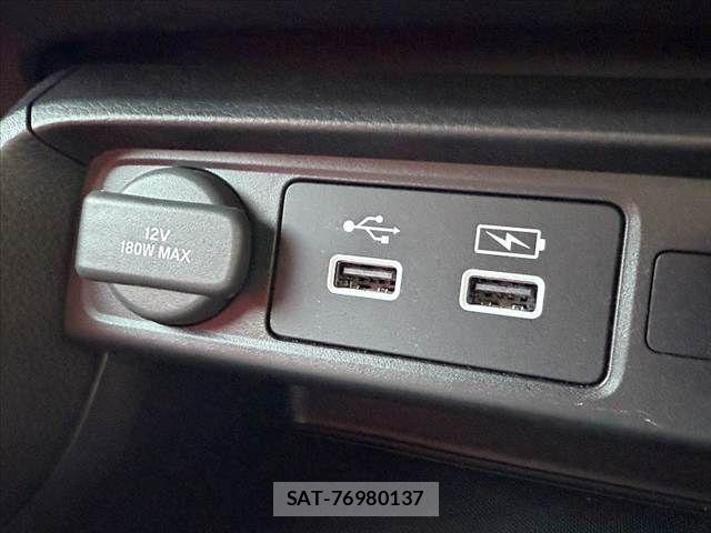 Honda CIVIC 2023-12 7508352-28