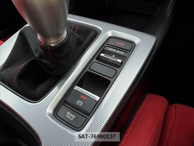 Honda CIVIC 2023-12 7508352-29
