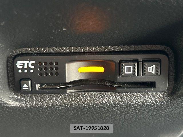 Honda CIVIC 2018-06 7499916-9